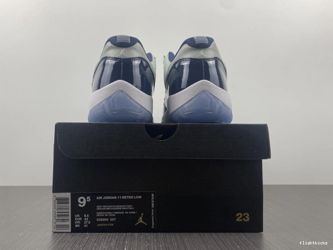 Air Retro Jordan 11 528895-007 Low Georgetown 1120